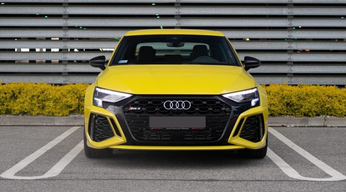 Audi RS 3 Sedan 8Y 2.5 TFSI quattro S tronic