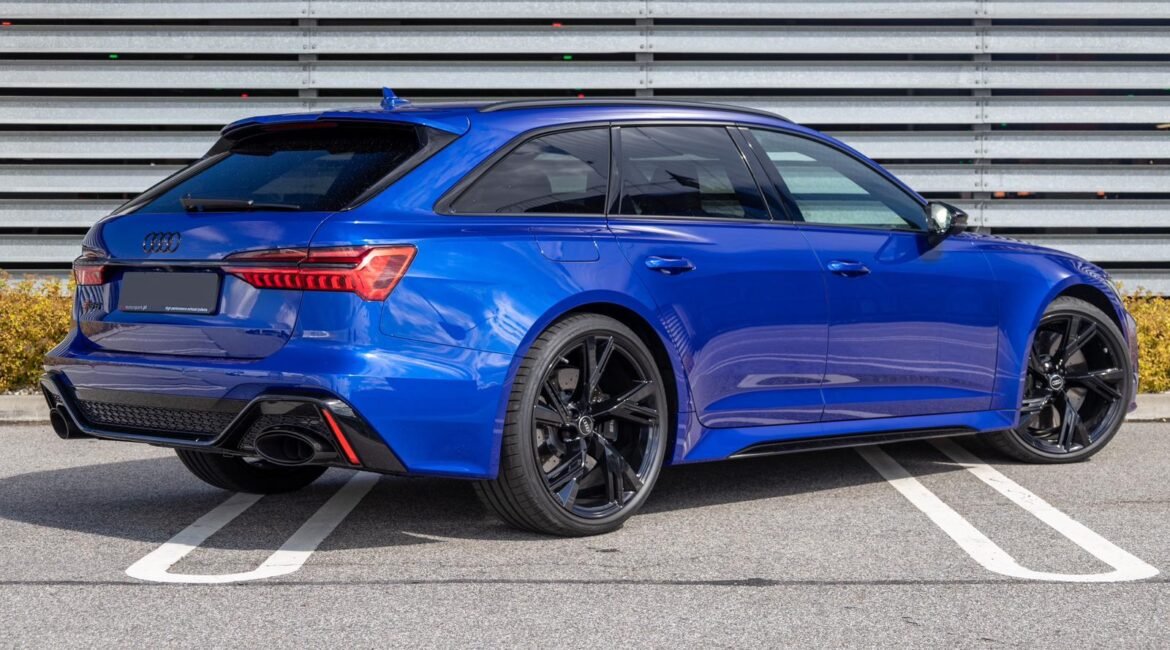 Audi RS 6 Avant C8 4.0 TFSI V8 Mild Hybrid quattro Tiptronic COD