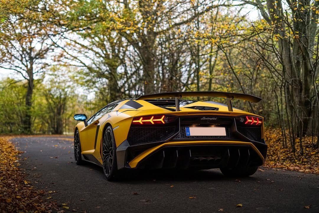 Lamborghini Aventador SVJ Roadster 6.5 V12 4WD ISR