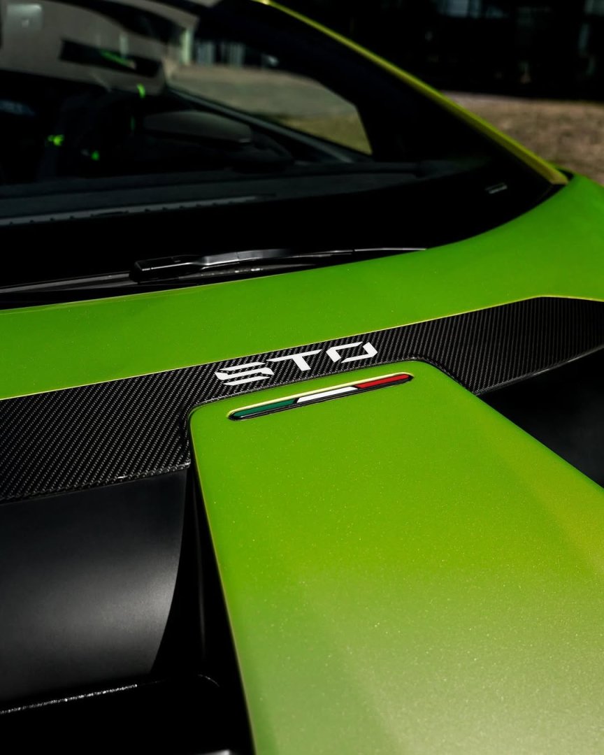 Lamborghini Huracan STO 5.2 V10 LDF