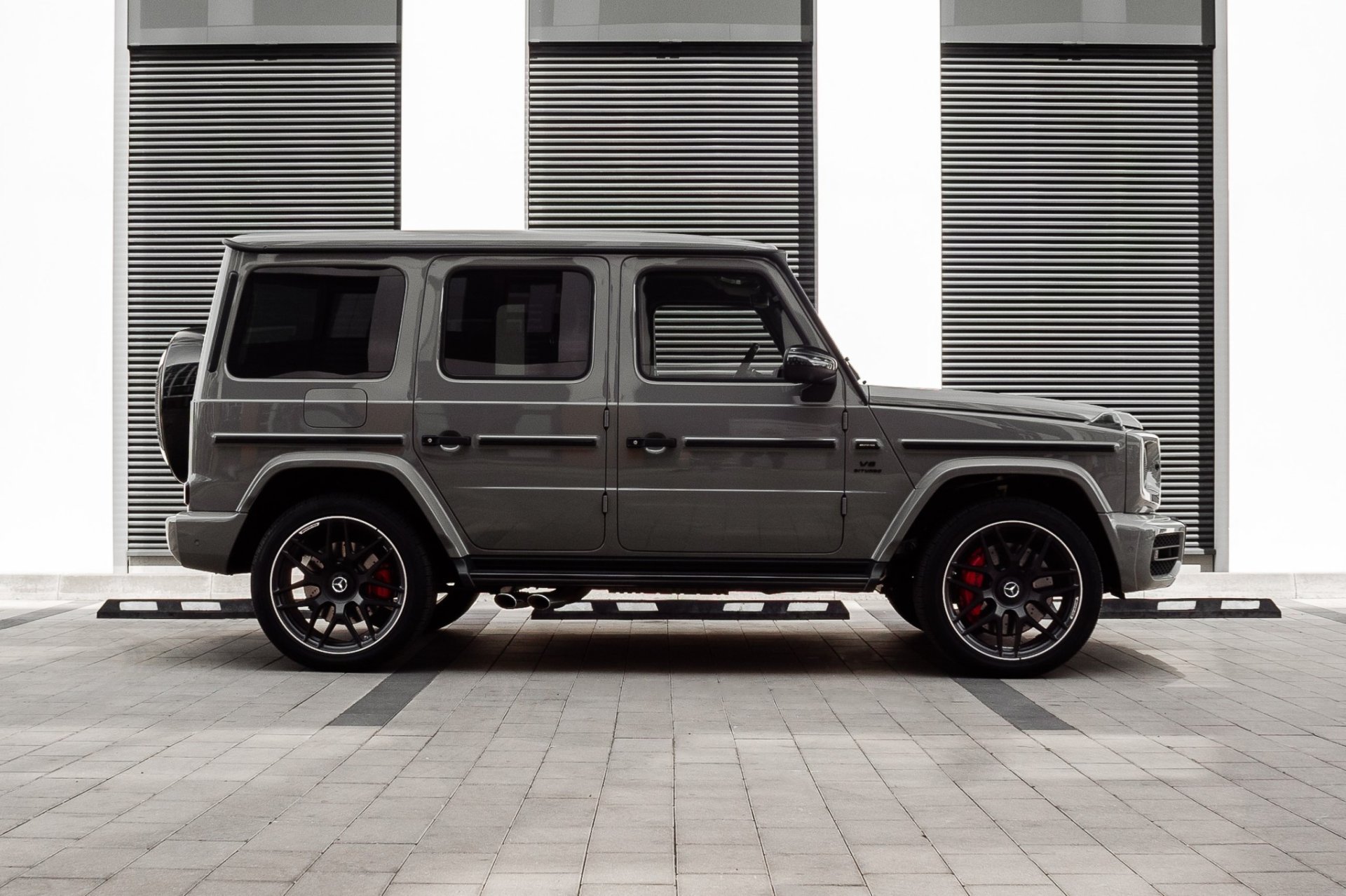 Mercedes-Benz G-class Long W463 AMG G 63 V8 4MATIC 9G-TRONIC AMG SPEEDSHIFT PLUS