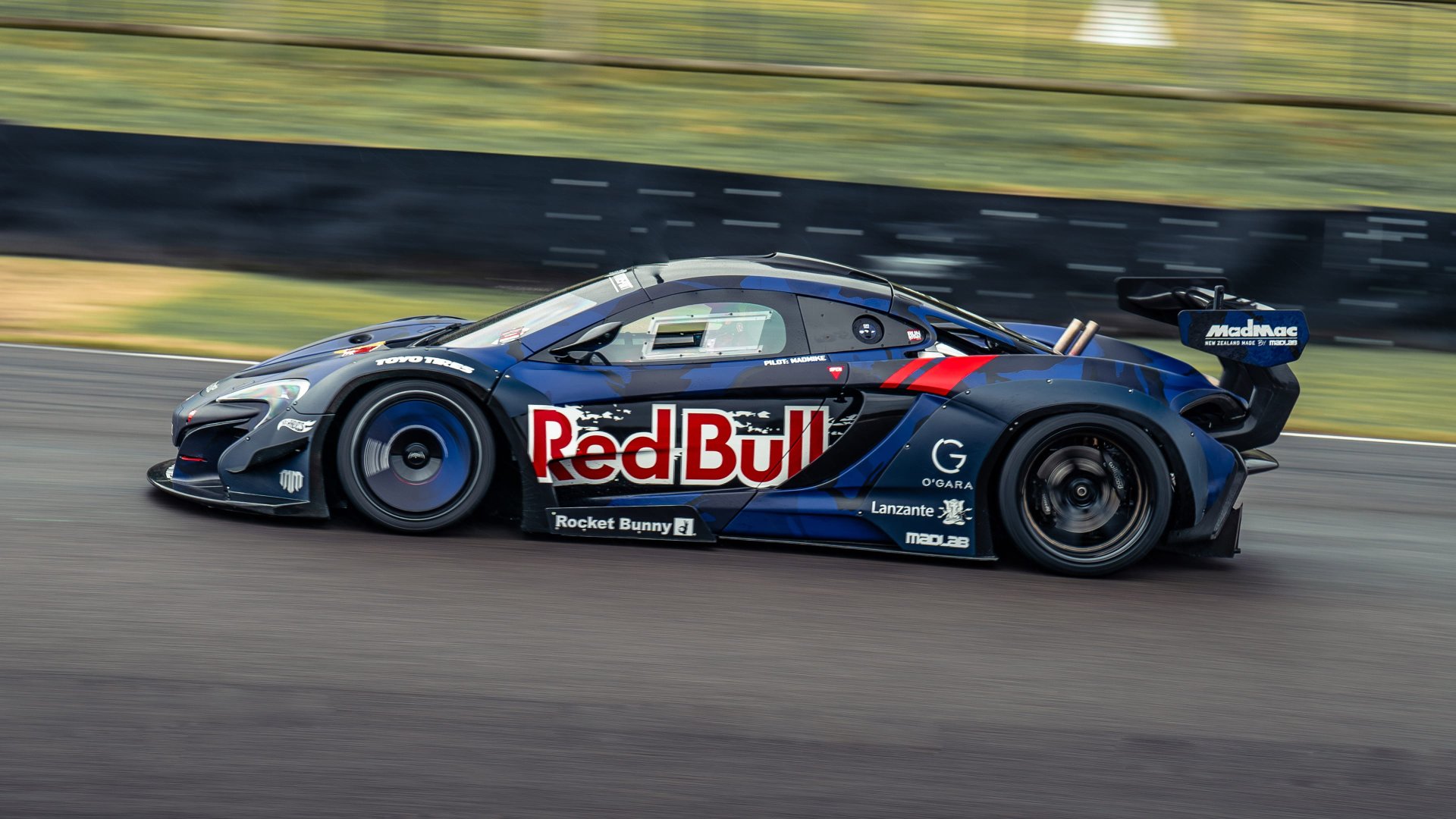 McLaren P1 GTR P1 V8 (916 Hp) SSG Hybrid MADMAC