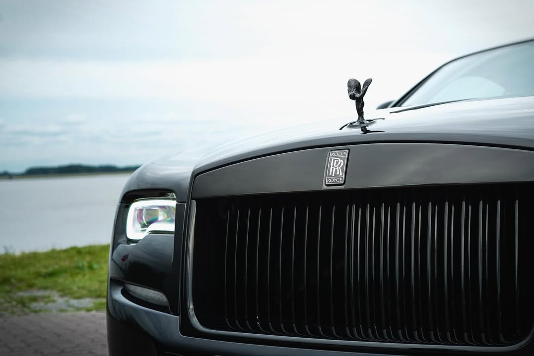 Rolls-Royce Wraith 6.6 V12 Automatic Black Badge