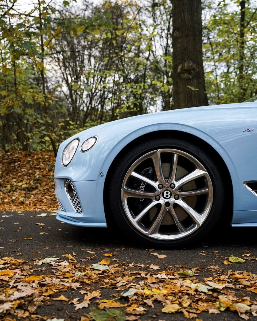 Bentley Continental GTC III 4.0 V8 AWD Automatic