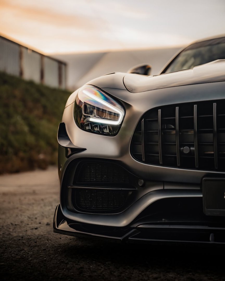 Mercedes-Benz AMG GT C190 C 4.0 V8 DCT