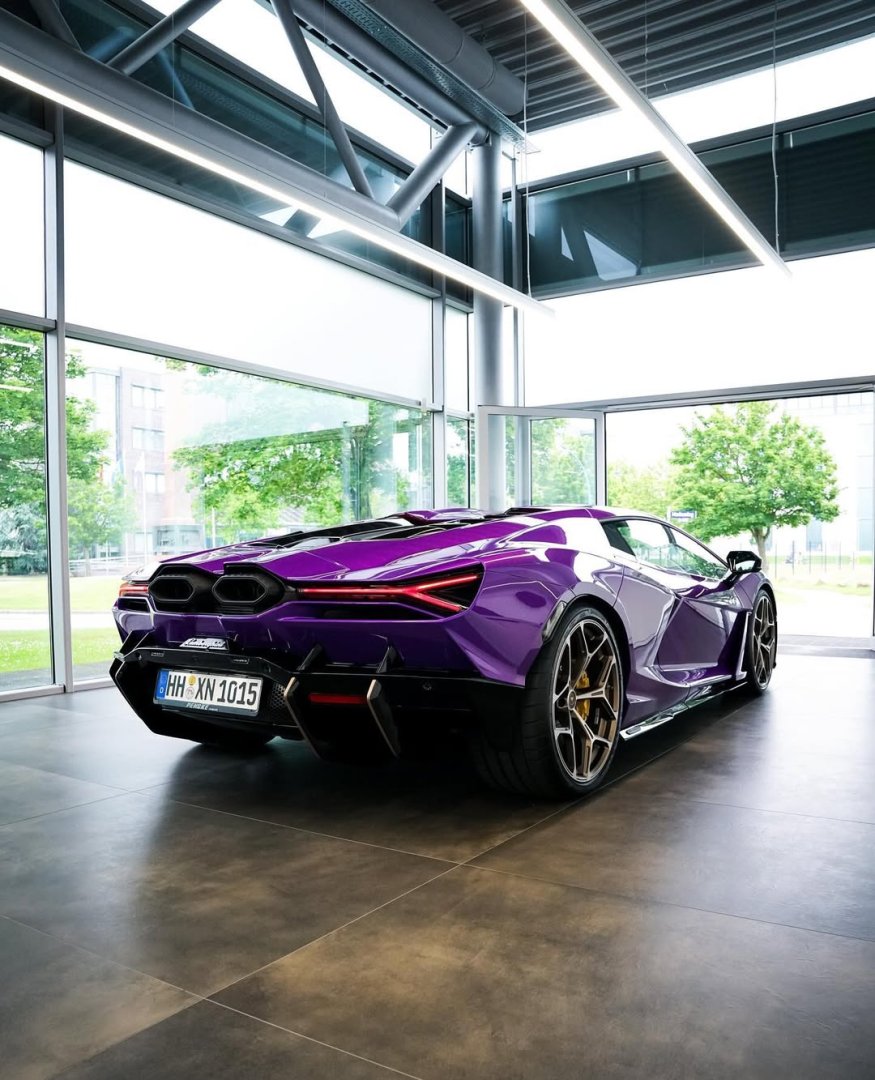 Lamborghini Revuelto LB744 6.5 V12 (1015 Hp) HPEV 4WD Automatic