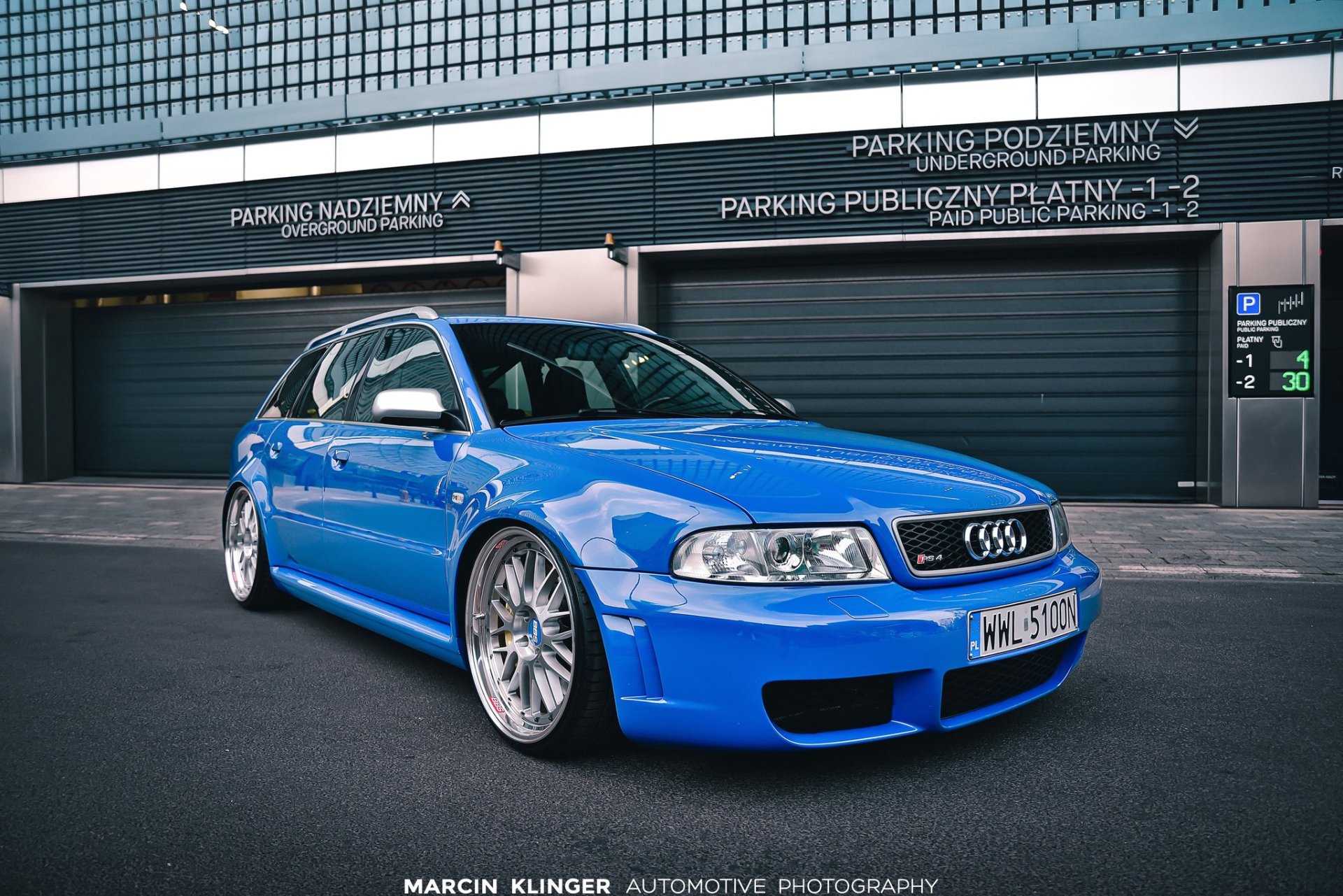 Audi RS 4 Avant 8D, B5 2.7 T V6 quattro