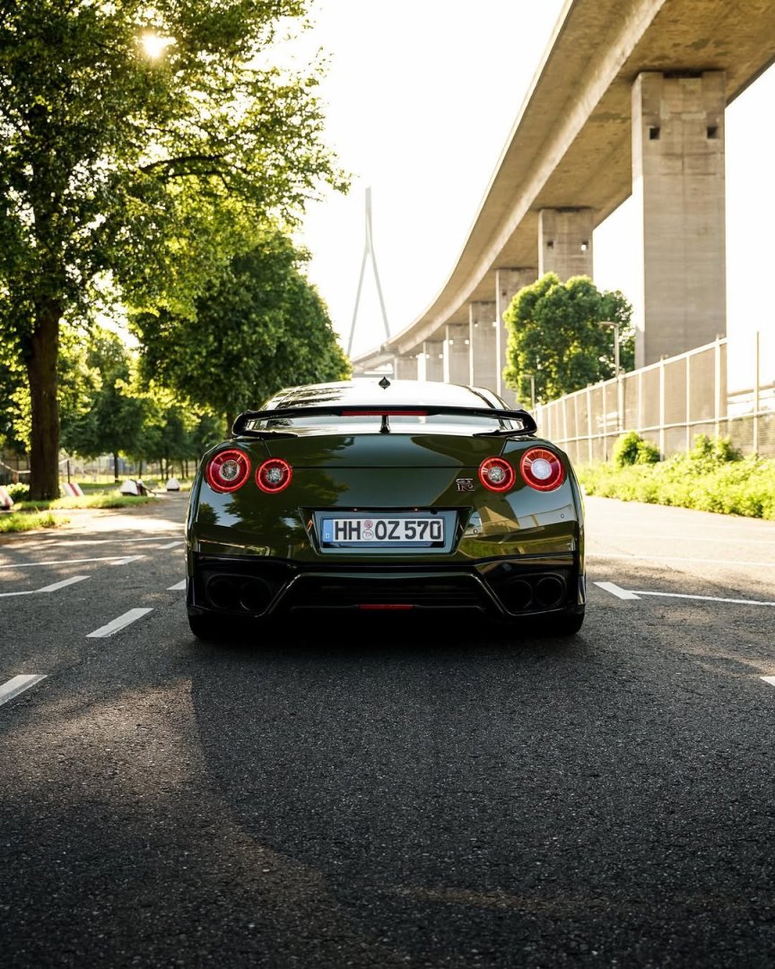 Nissan GT-R R35 3.8 V6 AWD DCT