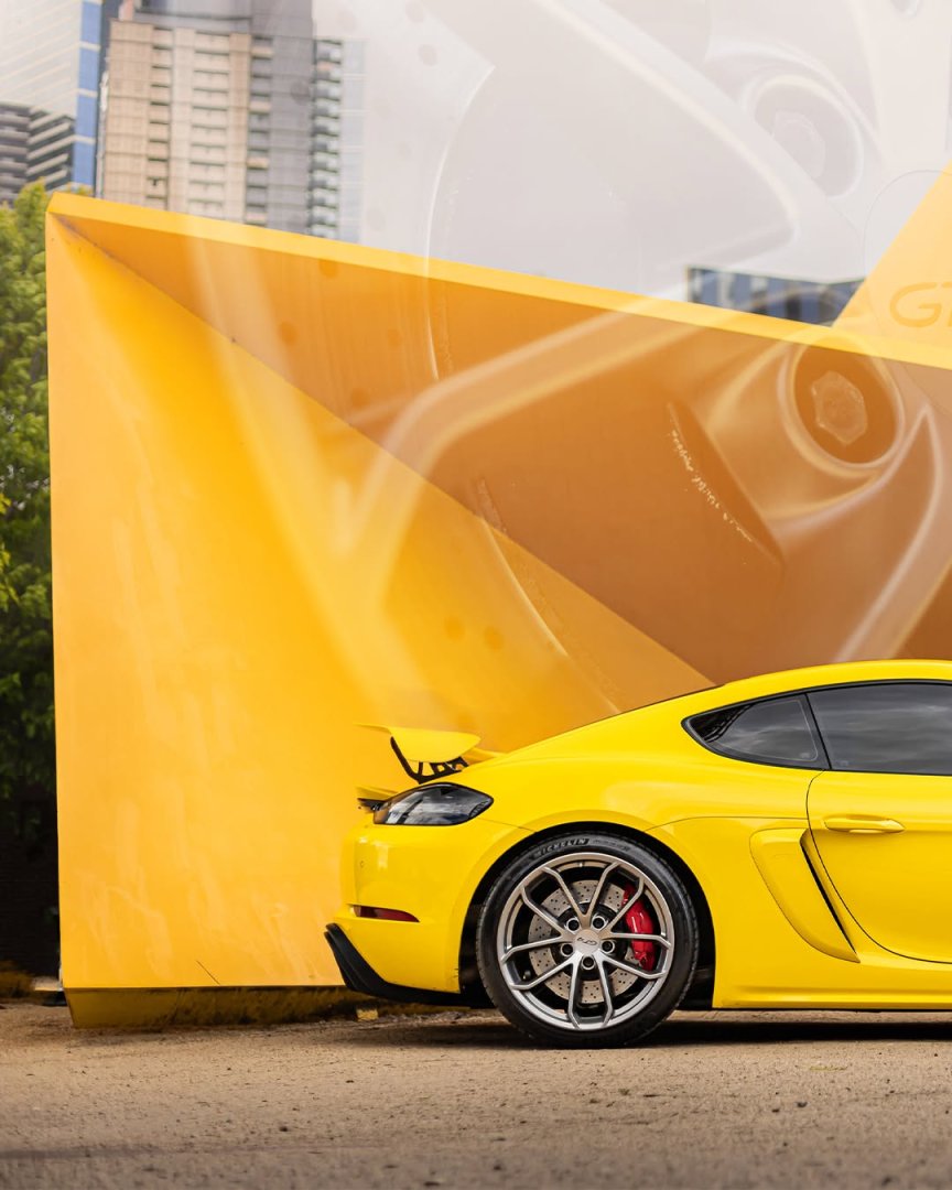 Porsche 718 Cayman 982 GT4 4.0