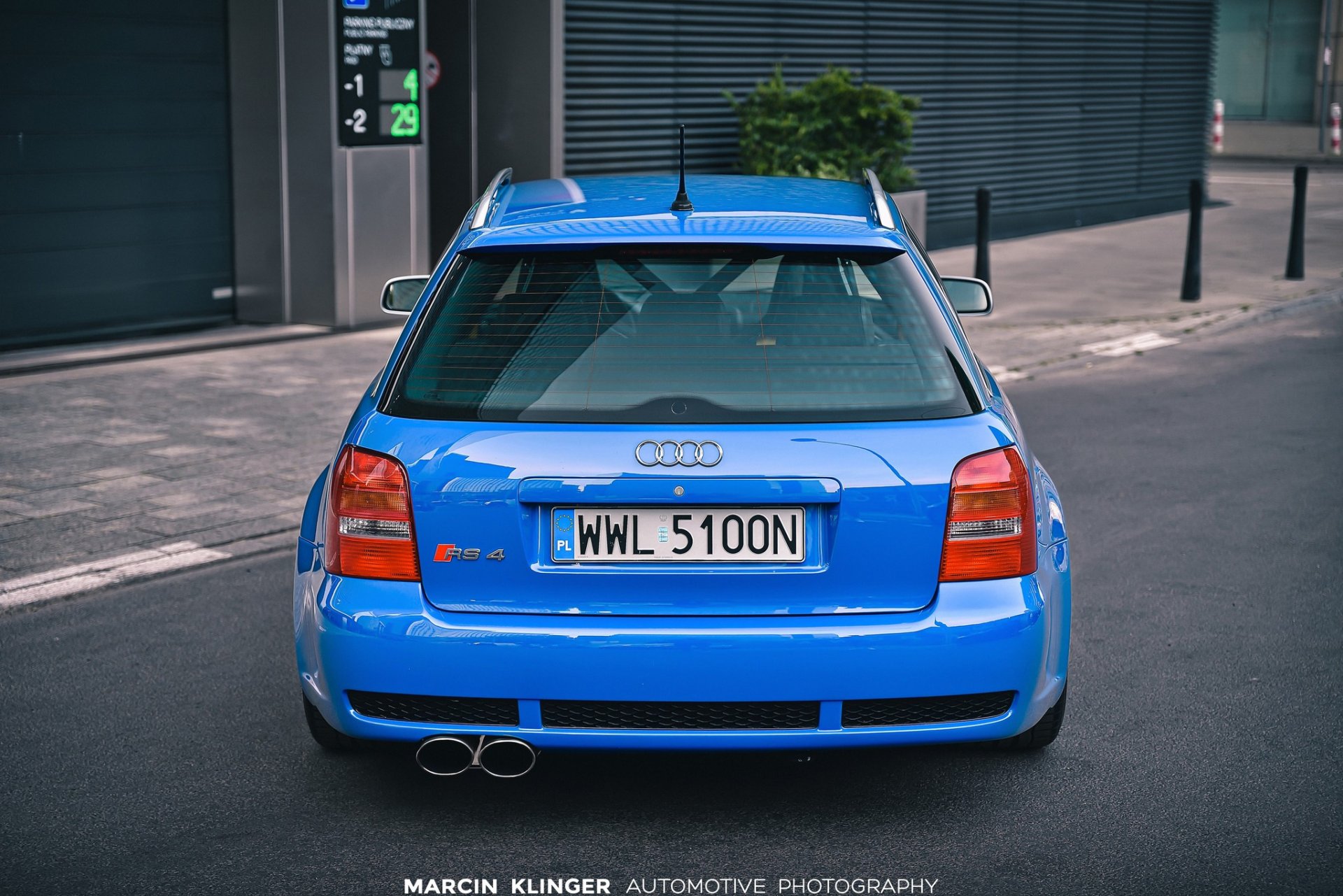 Audi RS 4 Avant 8D, B5 2.7 T V6 quattro