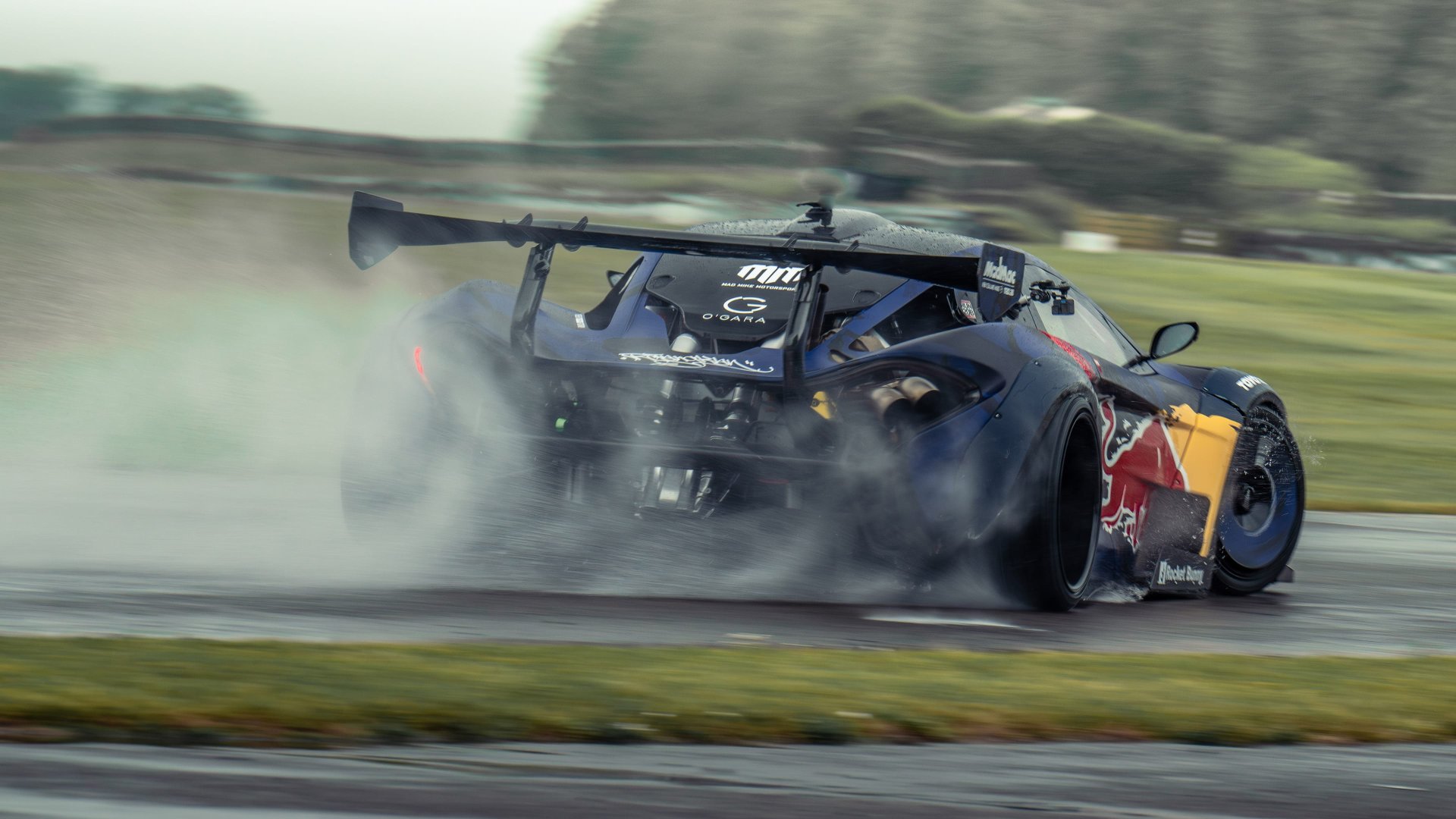 McLaren P1 GTR P1 V8 (916 Hp) SSG Hybrid MADMAC