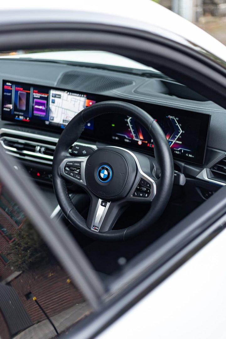 BMW i4 G26 83.9 kWh (340 Hp) eDrive40