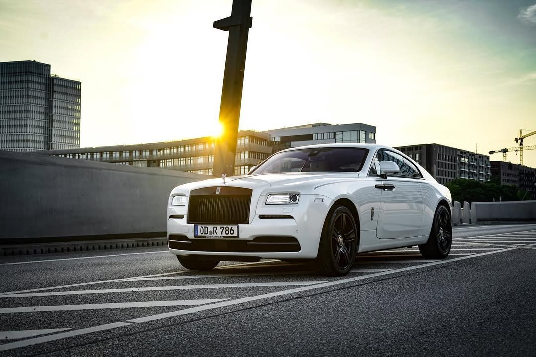 Rolls-Royce Wraith 6.6 V12 Automatic