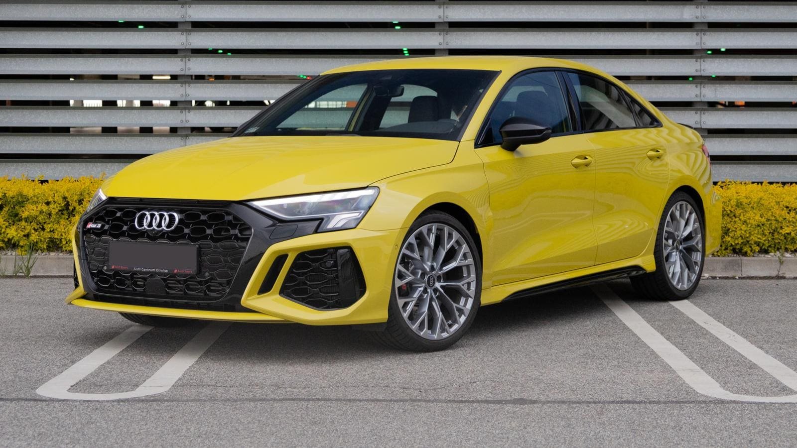 Audi RS 3 Sedan 8Y 2.5 TFSI quattro S tronic