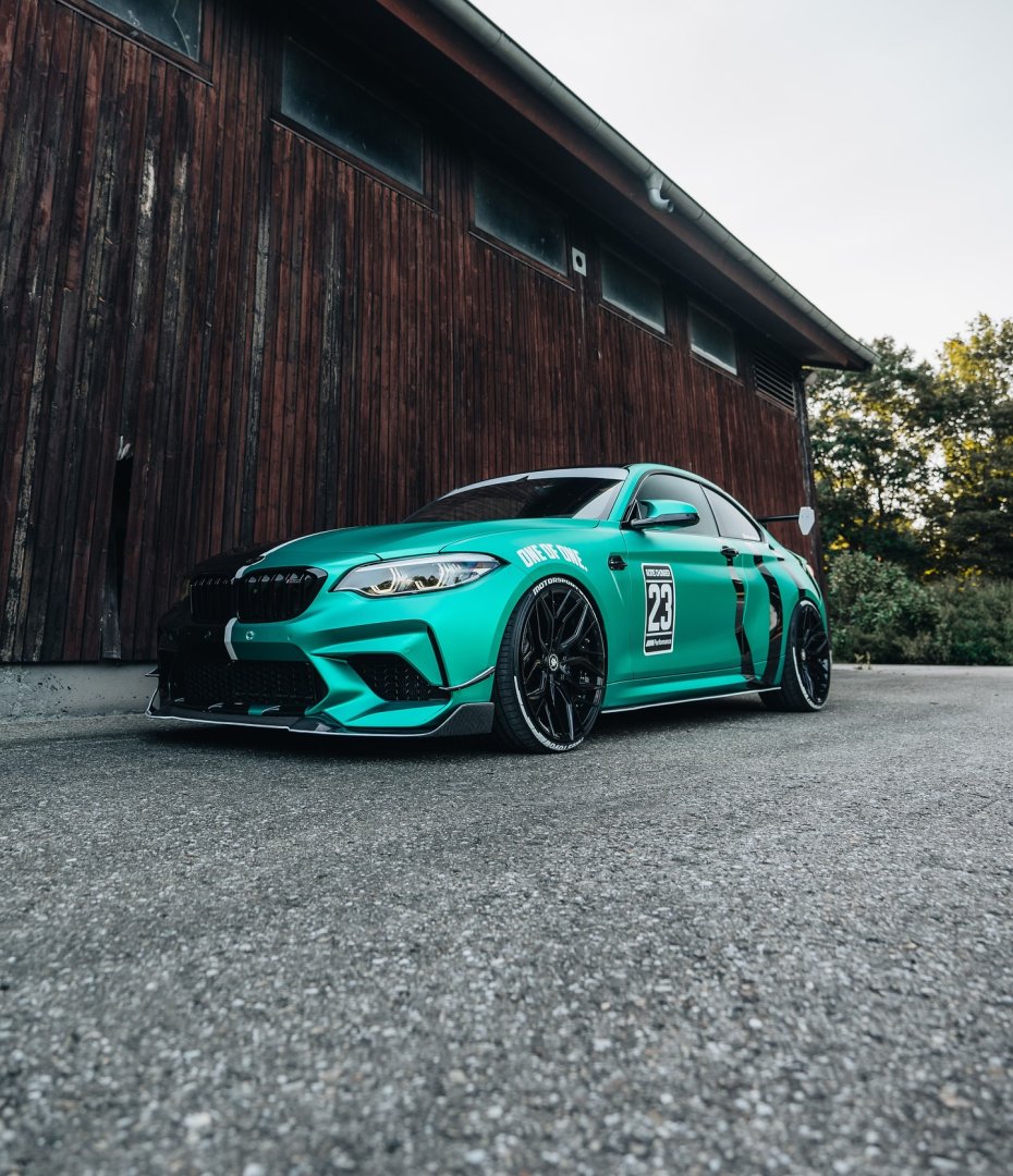 BMW M2 coupe F87 Competition 3.0 black|mint