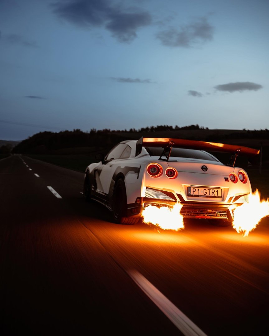 Nissan GT-R R35 Track Edition 3.8 V6 AWD DCT BUDDA x FAME