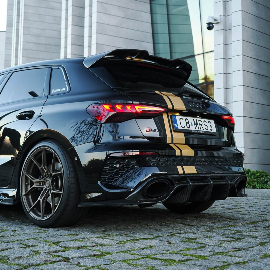 Audi RS 3 Sedan 8Y 2.5 TFSI quattro S tronic TEDDY