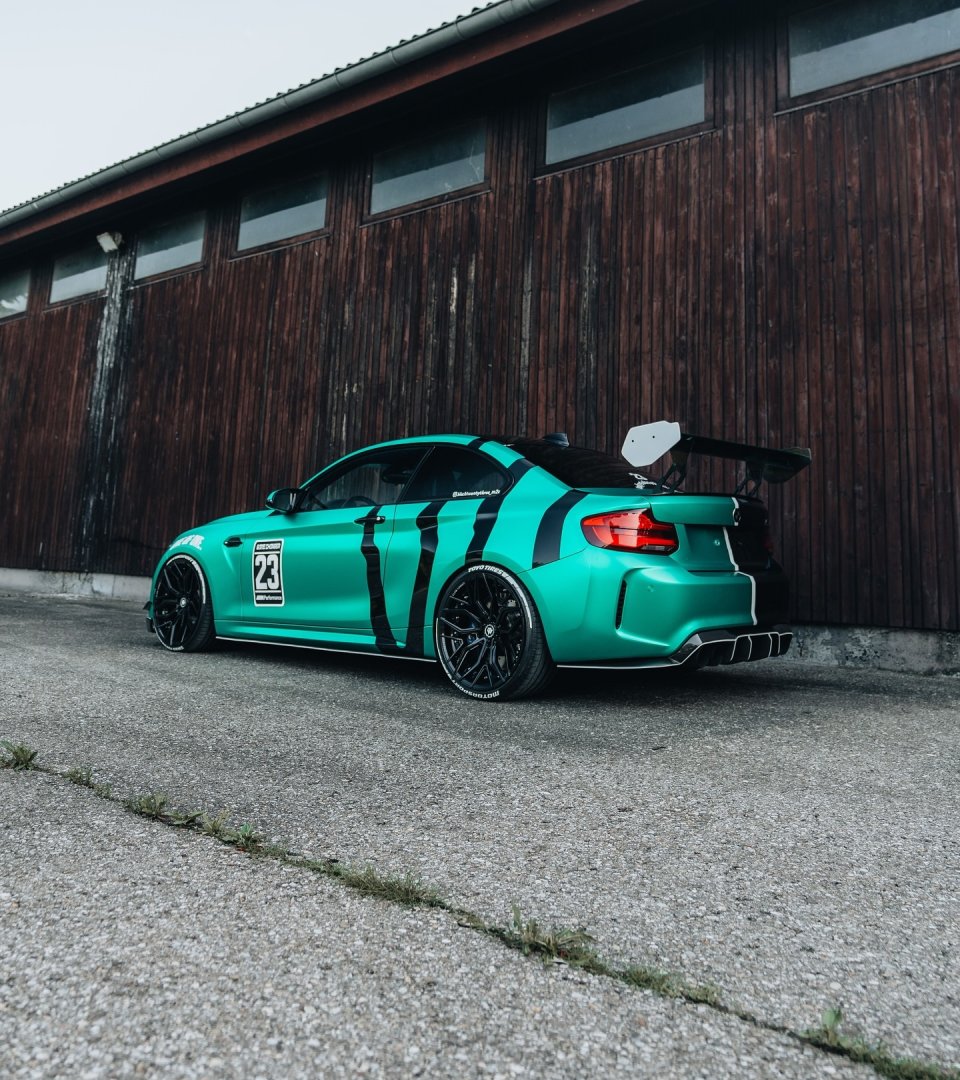 BMW M2 coupe F87 Competition 3.0 black|mint